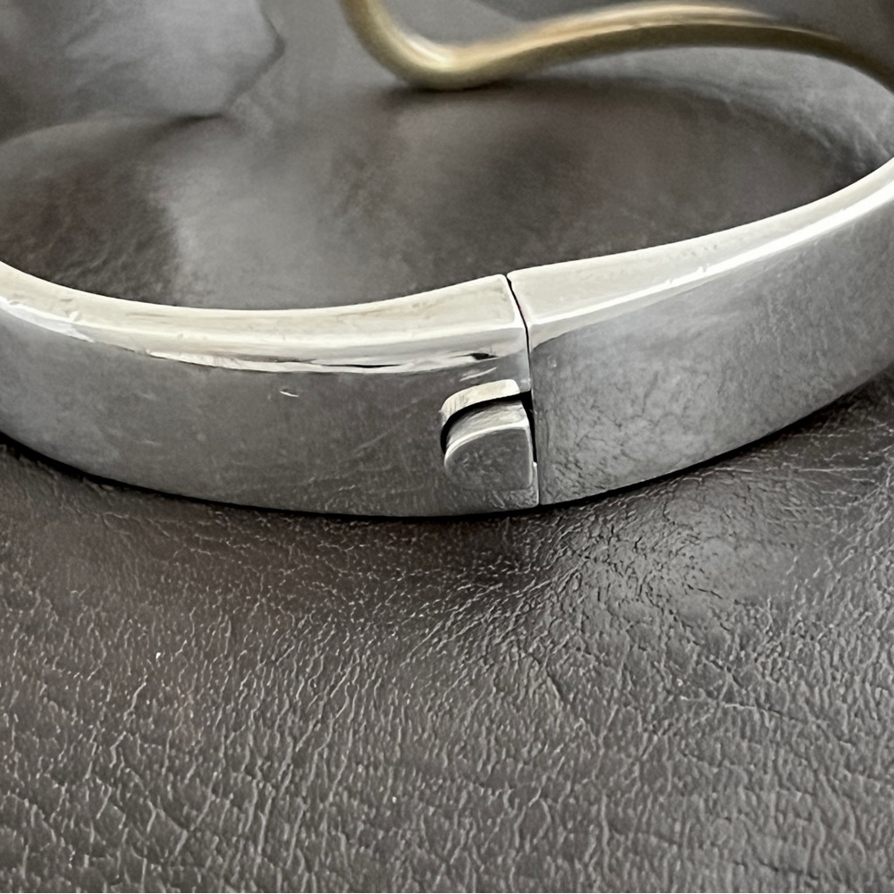 🔴SALE🔴 Vintage Mexican sterling Heavy double hinged bangle bracelet with brass - Picture 9 of 12